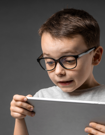child using iPad